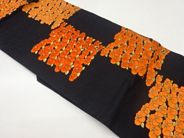 椿尽くし模様織出し名古屋帯